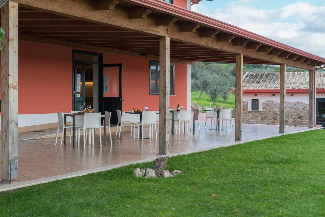 Bed and Breakfast Terra Di Vento Montecorvino Pugliano Exteriér fotografie