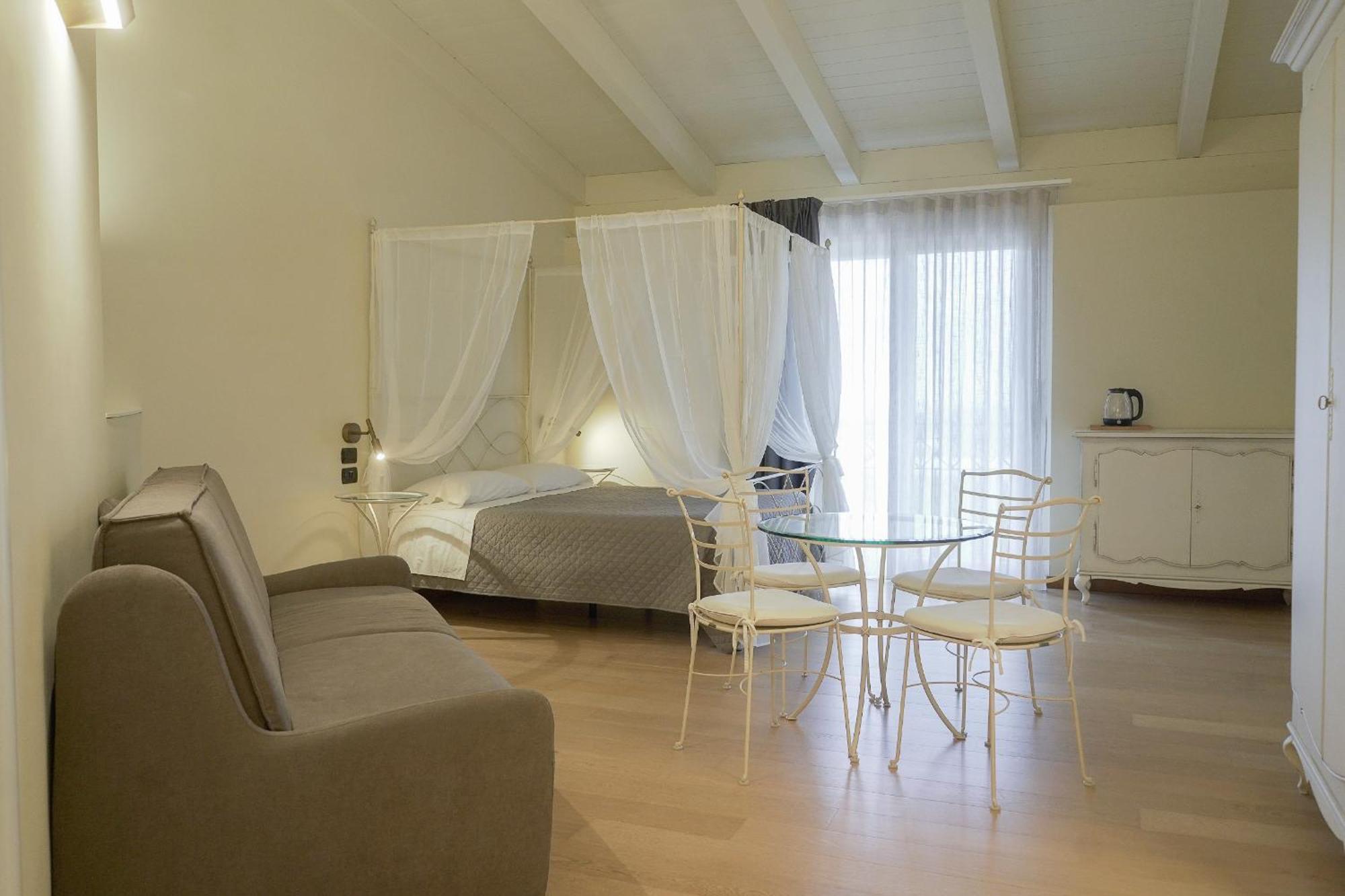 Bed and Breakfast Terra Di Vento Montecorvino Pugliano Exteriér fotografie